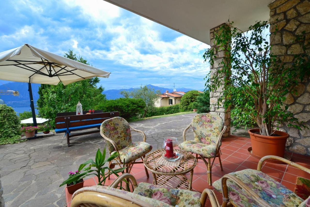 Bed And Breakfast Due Leoni Torri Del Benaco Exterior foto